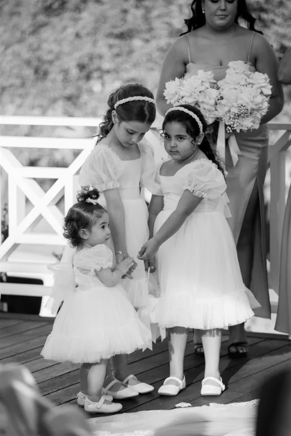 Flower girls at Melbourne wedding ceremony