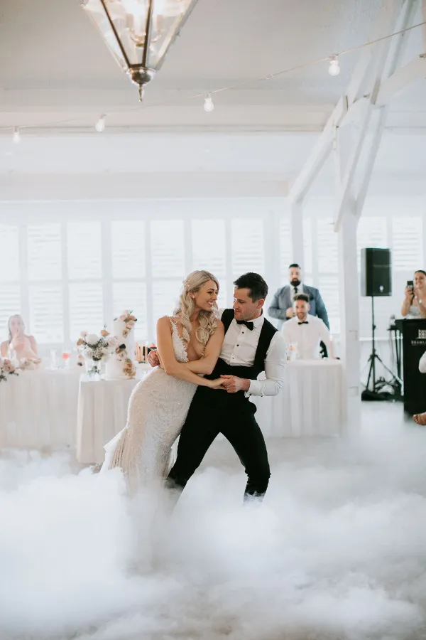 Melbourne Wedding Venue First Dance