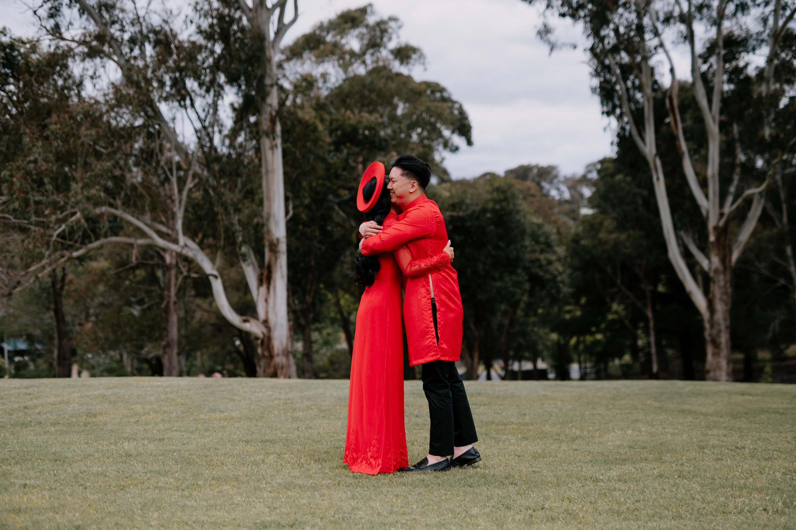 Vietnamese Wedding First Look Hug