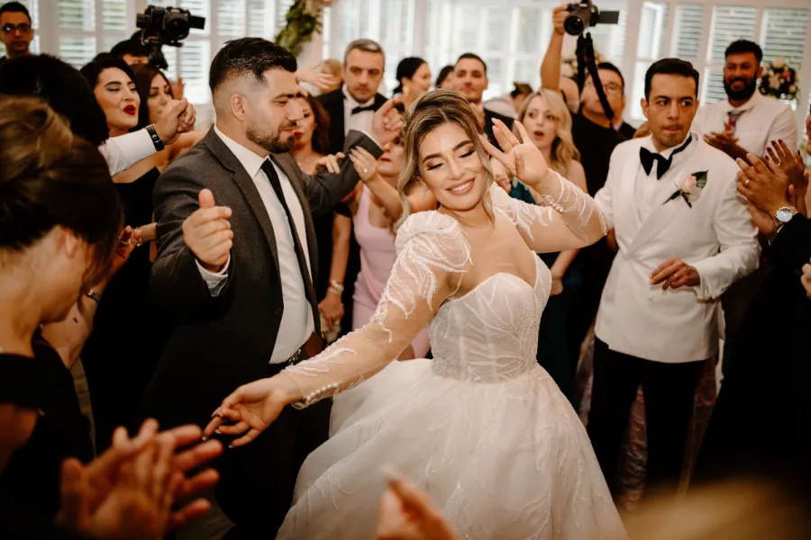 Bride Dancing Bride Dancing