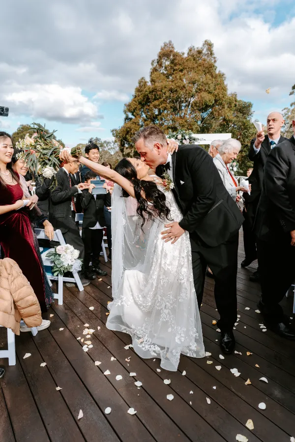 Woo hoo Wedding Kiss