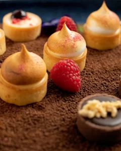 Three Mini Roaming Desserts